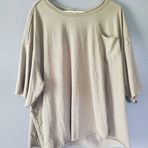 Green Short Sleeve Top